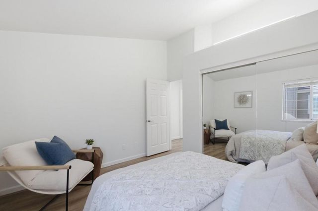 1171 La Rochelle Terrace G, Sunnyvale, CA 94089