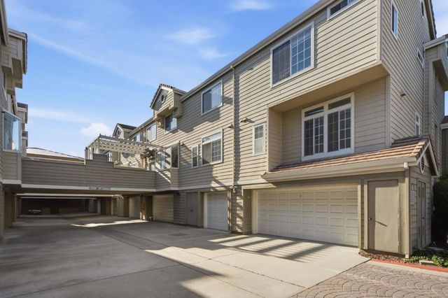1171 La Rochelle Terrace G, Sunnyvale, CA 94089