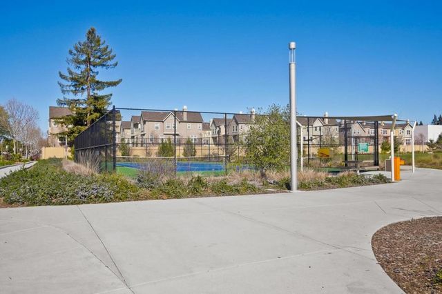 1171 La Rochelle Terrace G, Sunnyvale, CA 94089
