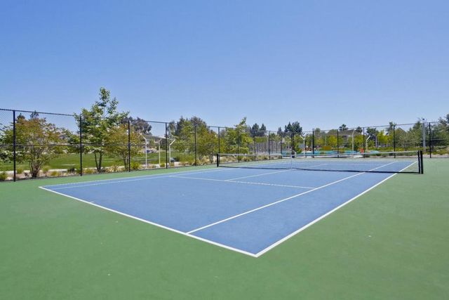 1171 La Rochelle Terrace G, Sunnyvale, CA 94089