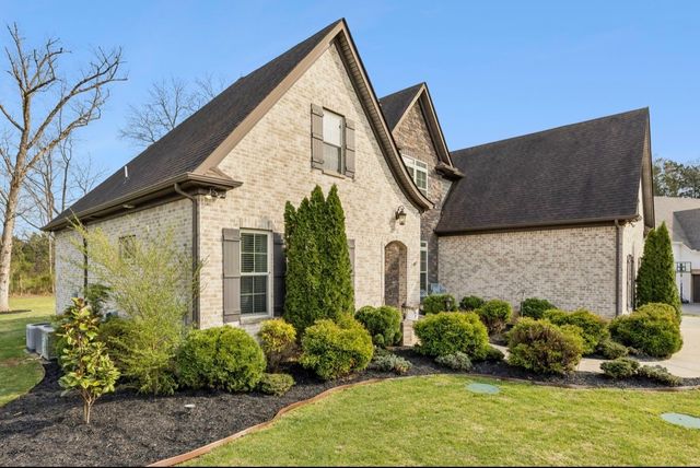 501 Tybarber Ave, Murfreesboro, TN 37129