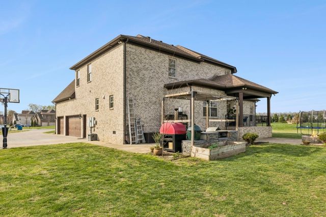 501 Tybarber Ave, Murfreesboro, TN 37129