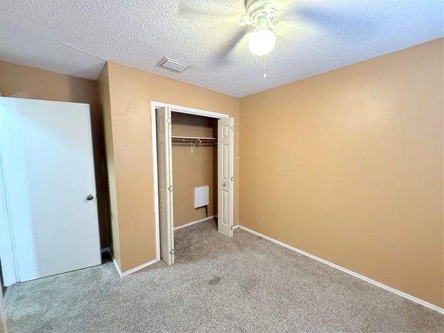 2641 Santa Barbara Drive, Grand Prairie, TX 75052