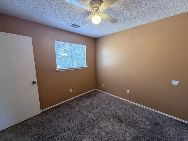 2641 Santa Barbara Drive, Grand Prairie, TX 75052