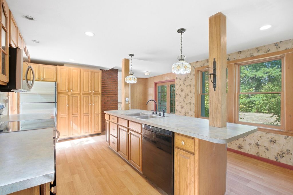 808 Royalsborough Road, Durham, ME 04222 — photo 3