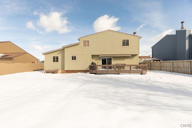 7728 Tirrell Hill Circle, Clay, NY 13090