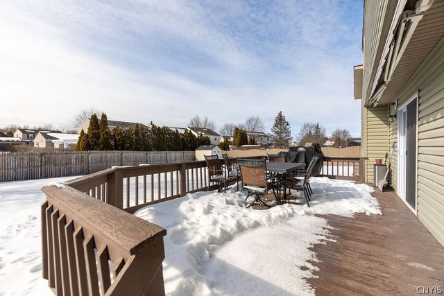 7728 Tirrell Hill Circle, Clay, NY 13090