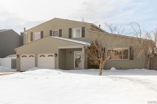 7728 Tirrell Hill Circle, Clay, NY 13090