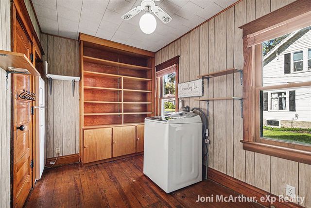504 W Grove Street, Greenville, MI 48838