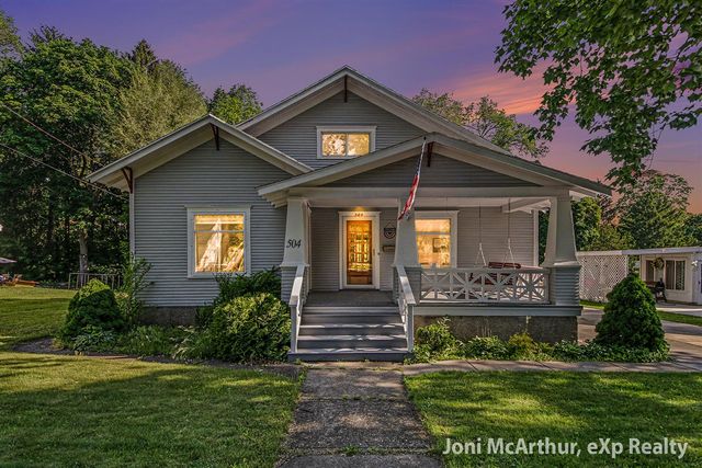 504 W Grove Street, Greenville, MI 48838