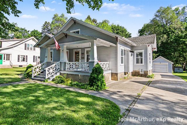 504 W Grove Street, Greenville, MI 48838
