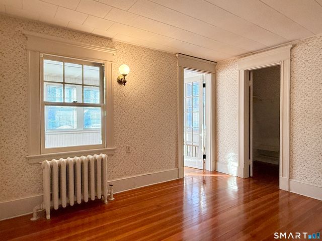 82 Coniston Avenue, Waterbury, CT 06708