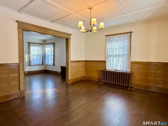 82 Coniston Avenue, Waterbury, CT 06708