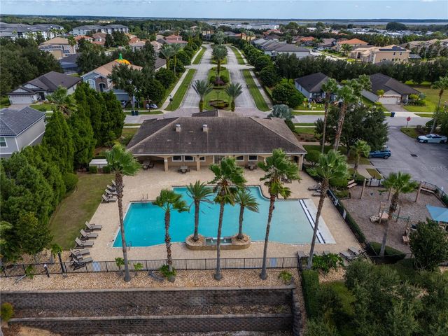 221 LAKE VISTA DRIVE, Auburndale, FL 33823