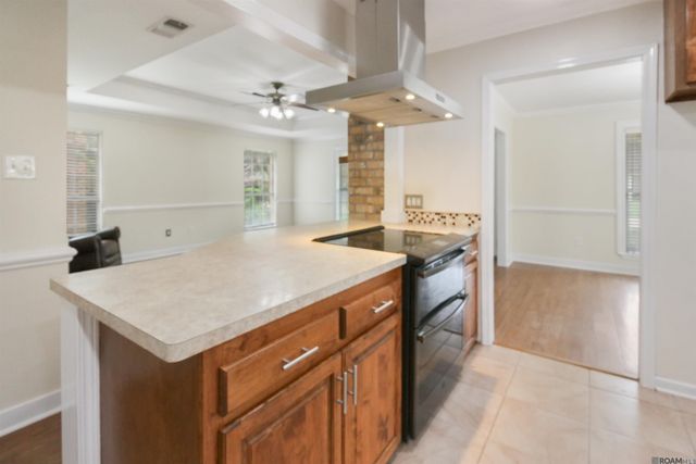 1847 Michel Delving Rd, Baton Rouge, LA 70810