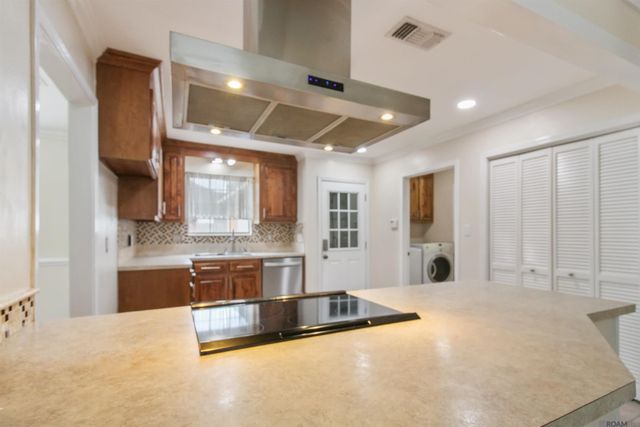 1847 Michel Delving Rd, Baton Rouge, LA 70810