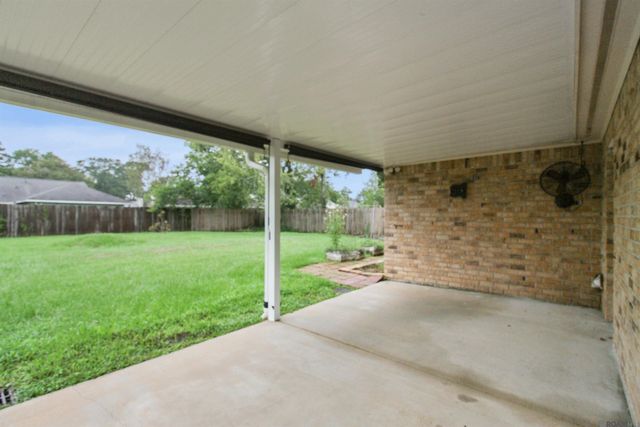 1847 Michel Delving Rd, Baton Rouge, LA 70810