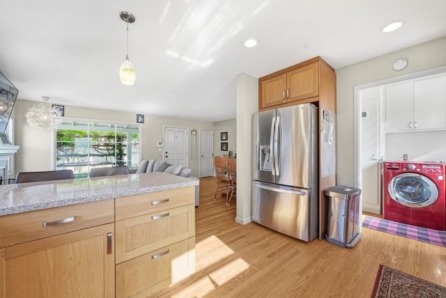 2034 Addison Avenue, East Palo Alto, CA 94303