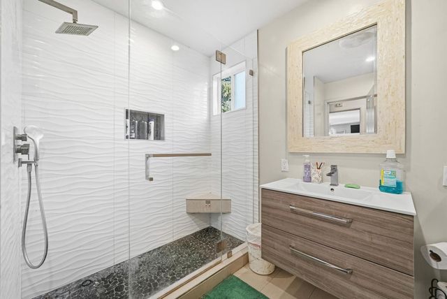 2034 Addison Avenue, East Palo Alto, CA 94303