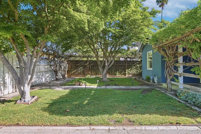 2034 Addison Avenue, East Palo Alto, CA 94303