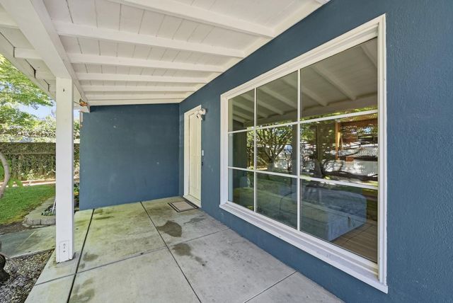 2034 Addison Avenue, East Palo Alto, CA 94303