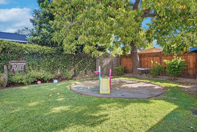 2034 Addison Avenue, East Palo Alto, CA 94303
