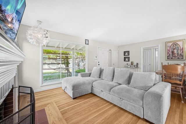 2034 Addison Avenue, East Palo Alto, CA 94303