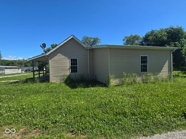 15144 2nd Avenue, Blanford, IN 47831