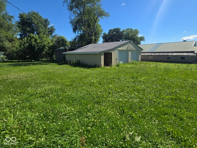 15144 2nd Avenue, Blanford, IN 47831