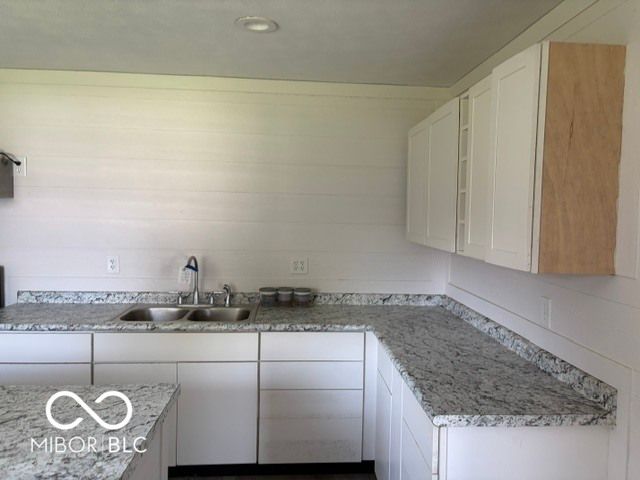 15144 2nd Avenue, Blanford, IN 47831