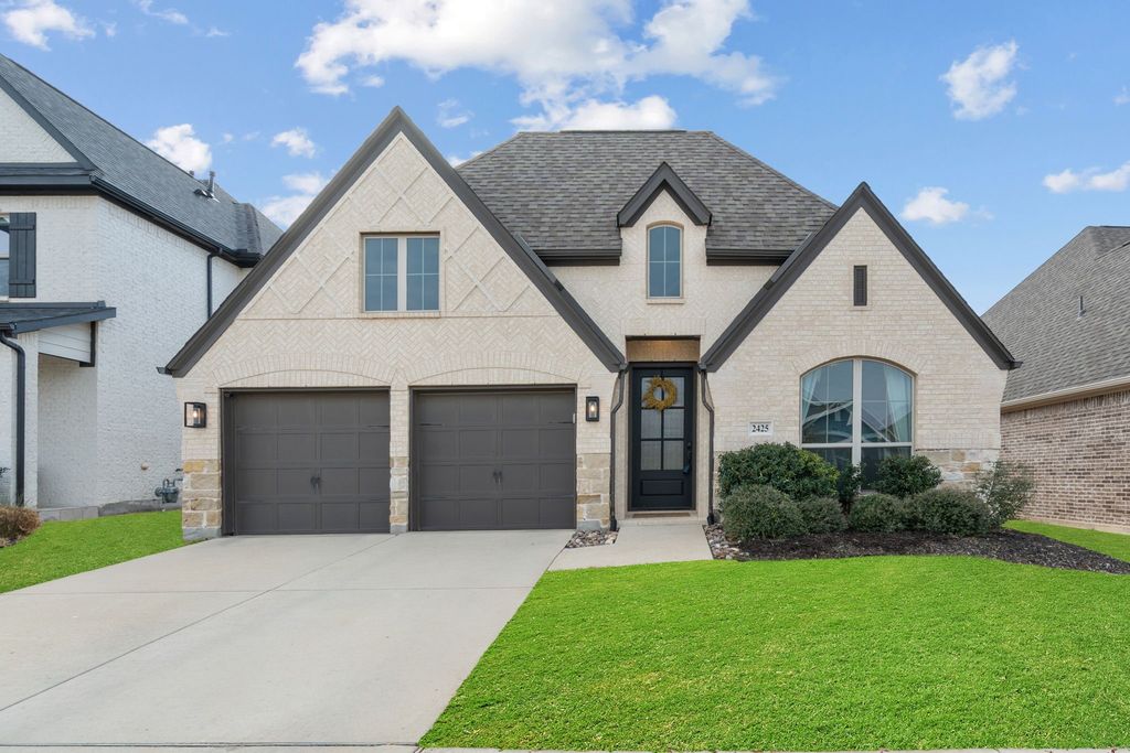 2425 Robin Way, Northlake, TX 76247