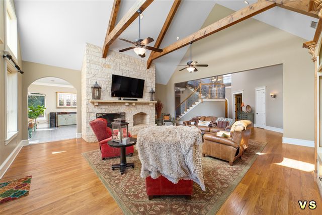 3226 CR-4660, Winnsboro, TX 75494