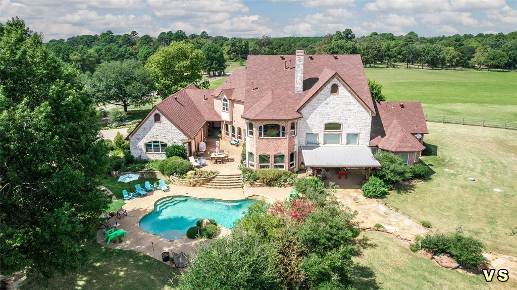 3226 CR-4660, Winnsboro, TX 75494