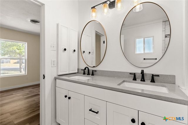 702 S Main Street, Copperas Cove, TX 76522