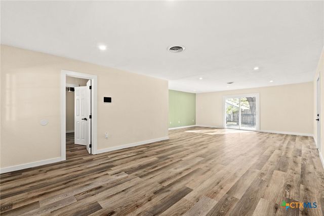 702 S Main Street, Copperas Cove, TX 76522