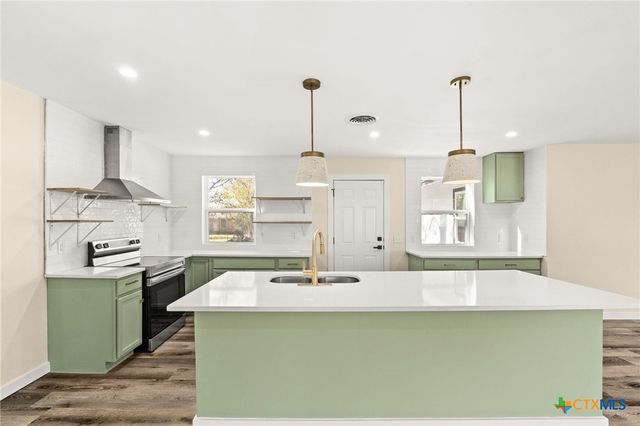 702 S Main Street, Copperas Cove, TX 76522