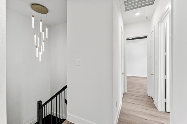 7554 Dyer Street, Houston, TX 77088