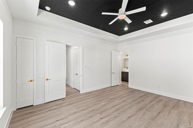 7554 Dyer Street, Houston, TX 77088