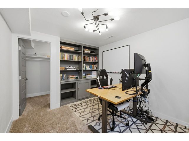 1433 Pikes Peak Ave, Fort Collins, CO 80524