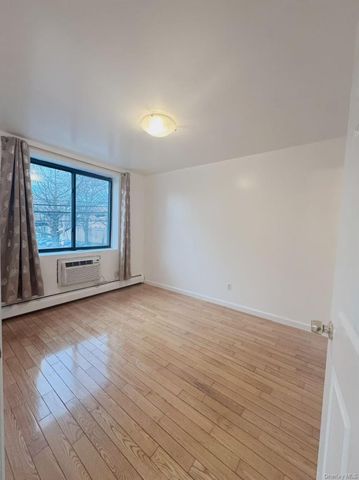 136-16 35TH Avenue 2B, Flushing, NY 11354