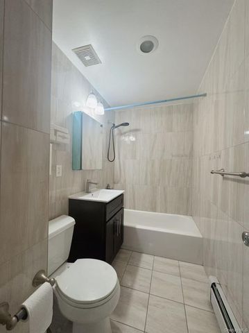 136-16 35TH Avenue 2B, Flushing, NY 11354