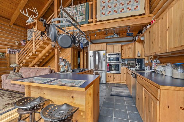 1076 Starvation Lake Rd, Colville, WA 99114