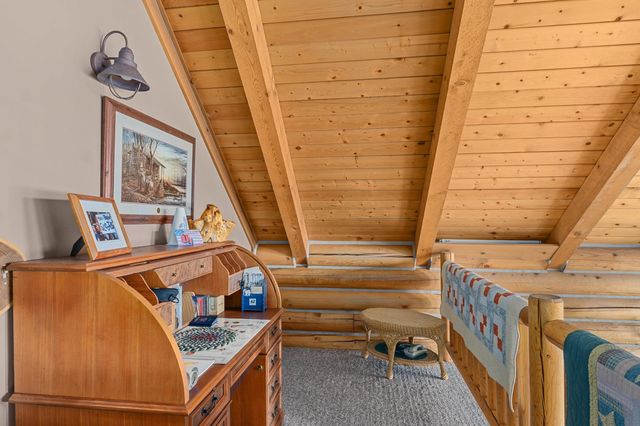 1076 Starvation Lake Rd, Colville, WA 99114