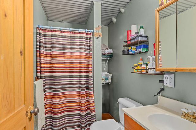 1076 Starvation Lake Rd, Colville, WA 99114