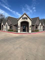 3000 N Highway 77, Waxahachie, TX 75165