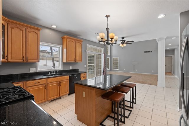 477 Misty Lane, Akron, OH 44321