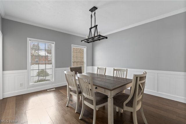 477 Misty Lane, Akron, OH 44321