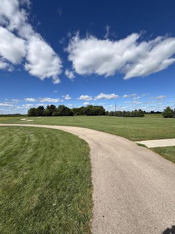 3709 Prairie Falcon Pass, Beloit, WI 53511