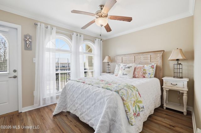 548 W Beach Boulevard, 110, Long Beach, MS 39560