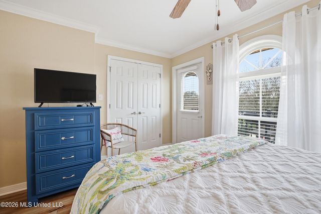 548 W Beach Boulevard, 110, Long Beach, MS 39560